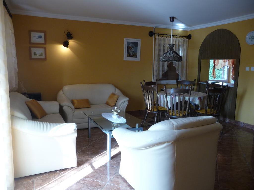 Edina Apartman Zalakaros Quarto foto